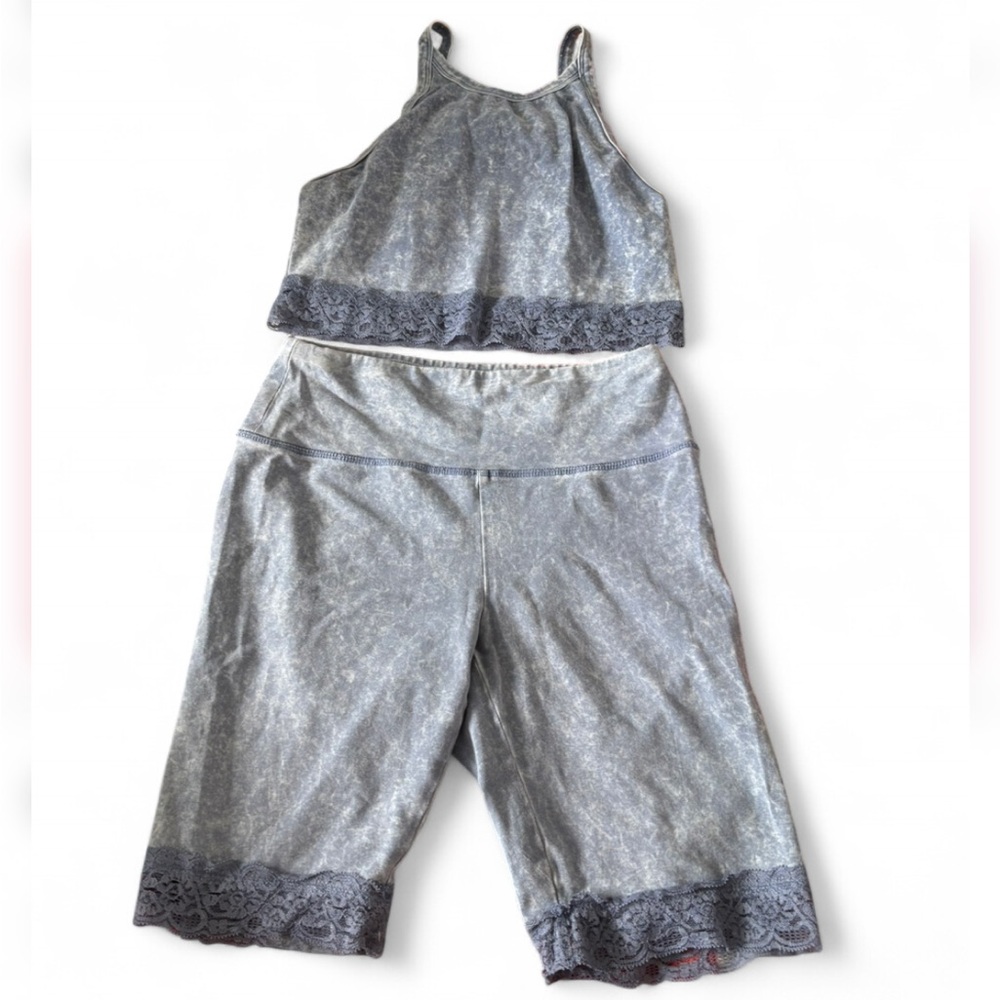 Colsie acid wash Blue Lace-Trim Tank & Wide-Leg Lounge Set
